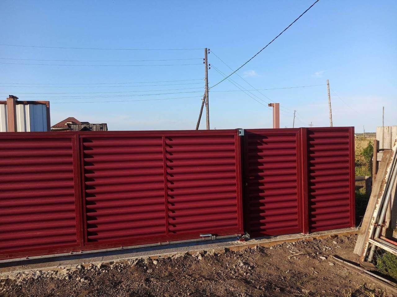 Забор-жалюзи 44м RAL3005/3005 Красное Вино двусторонний фото 2 в Аксае