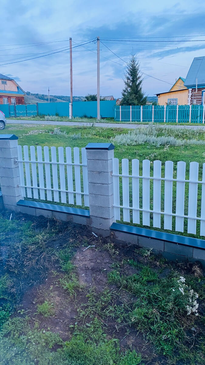 Забор из евроштакетника 16м RAL9003/9003 Белый двусторонний фото 6 в Аксае