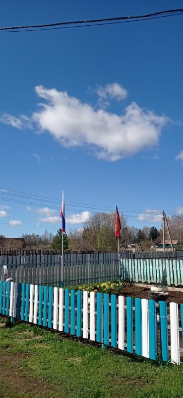 Забор из евроштакетника 16м RAL5021 Морская Волна, RAL9003 Белый фото 2 в Аксае