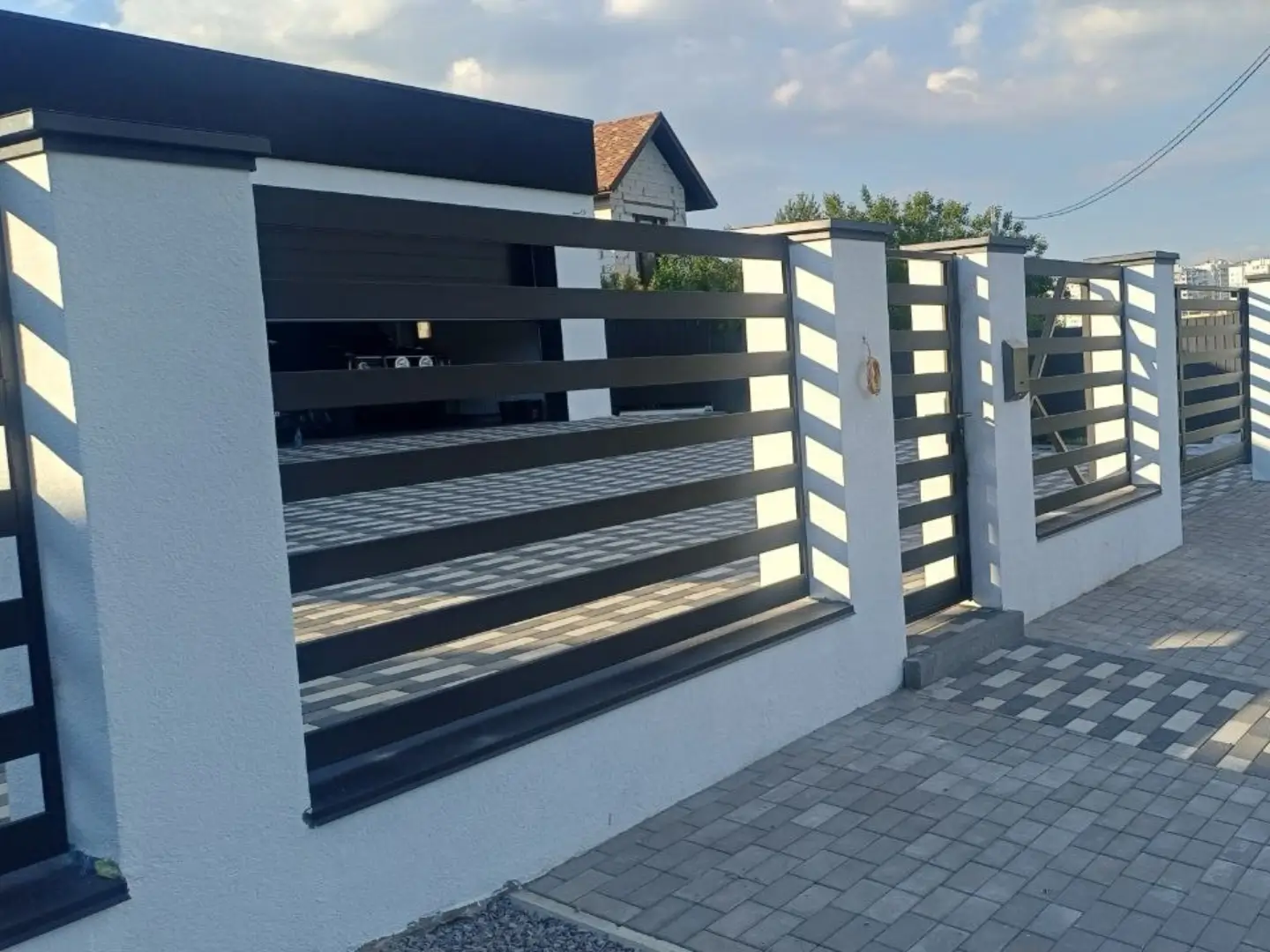 Забор-ранчо из металлопланкена 16м RAL9005 Черный МАТТЕ фото 4 в Аксае